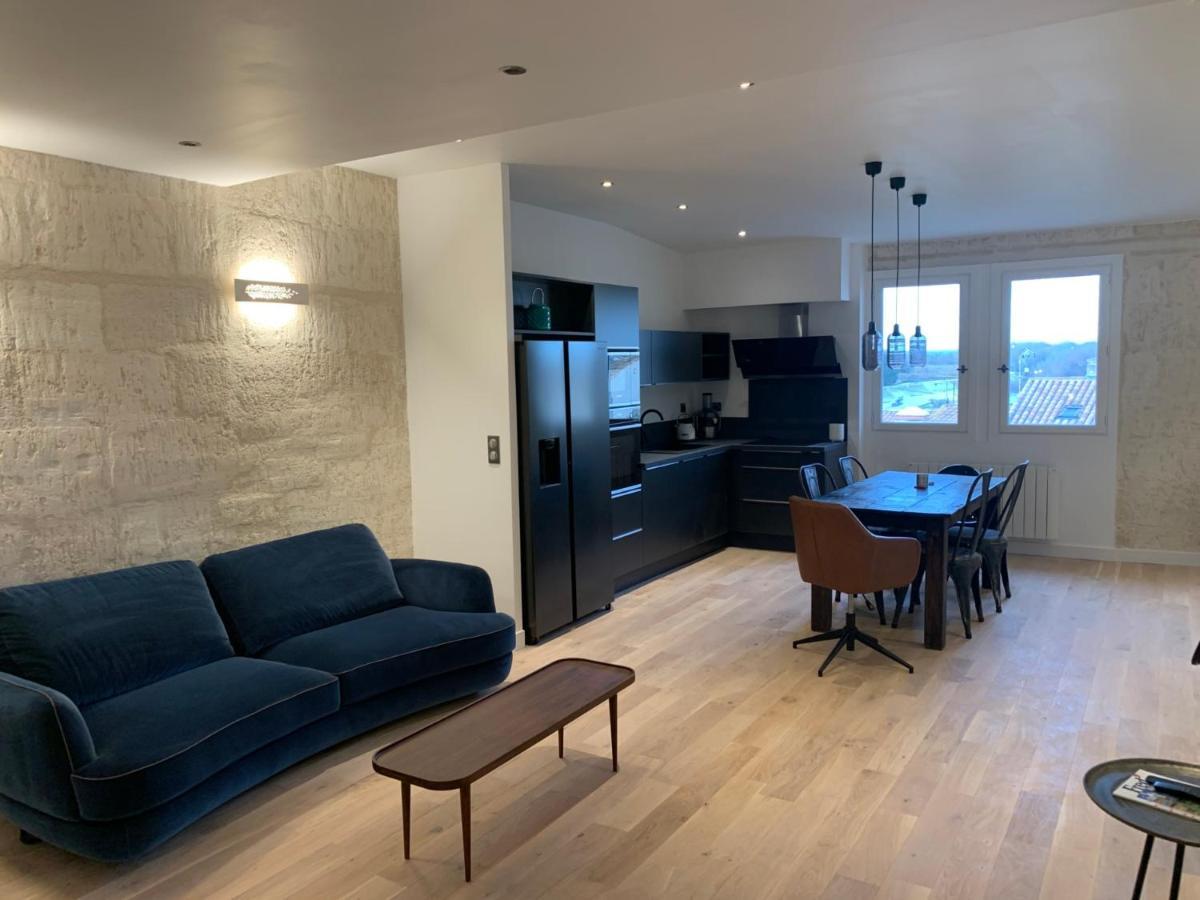 Superbe Appartement Avec Vue Arles Eksteriør billede