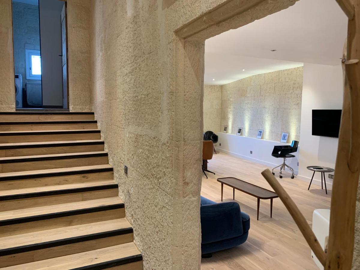 Superbe Appartement Avec Vue Arles Eksteriør billede